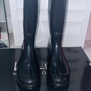 Black Rain boots